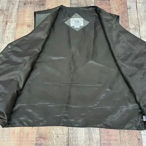 John Ashford Sport Leather Vest - Picture 4 of 7